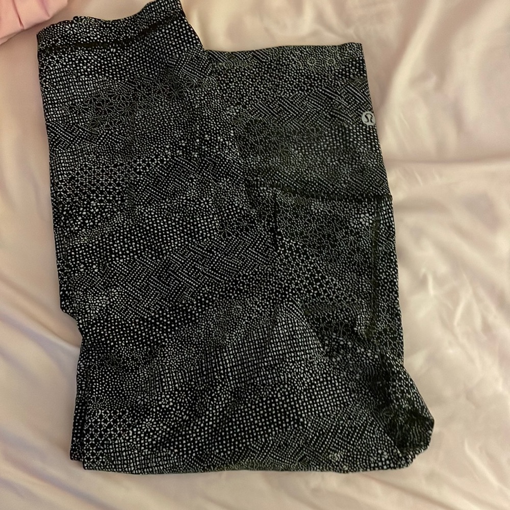 Lululemon align 21” pattern 10